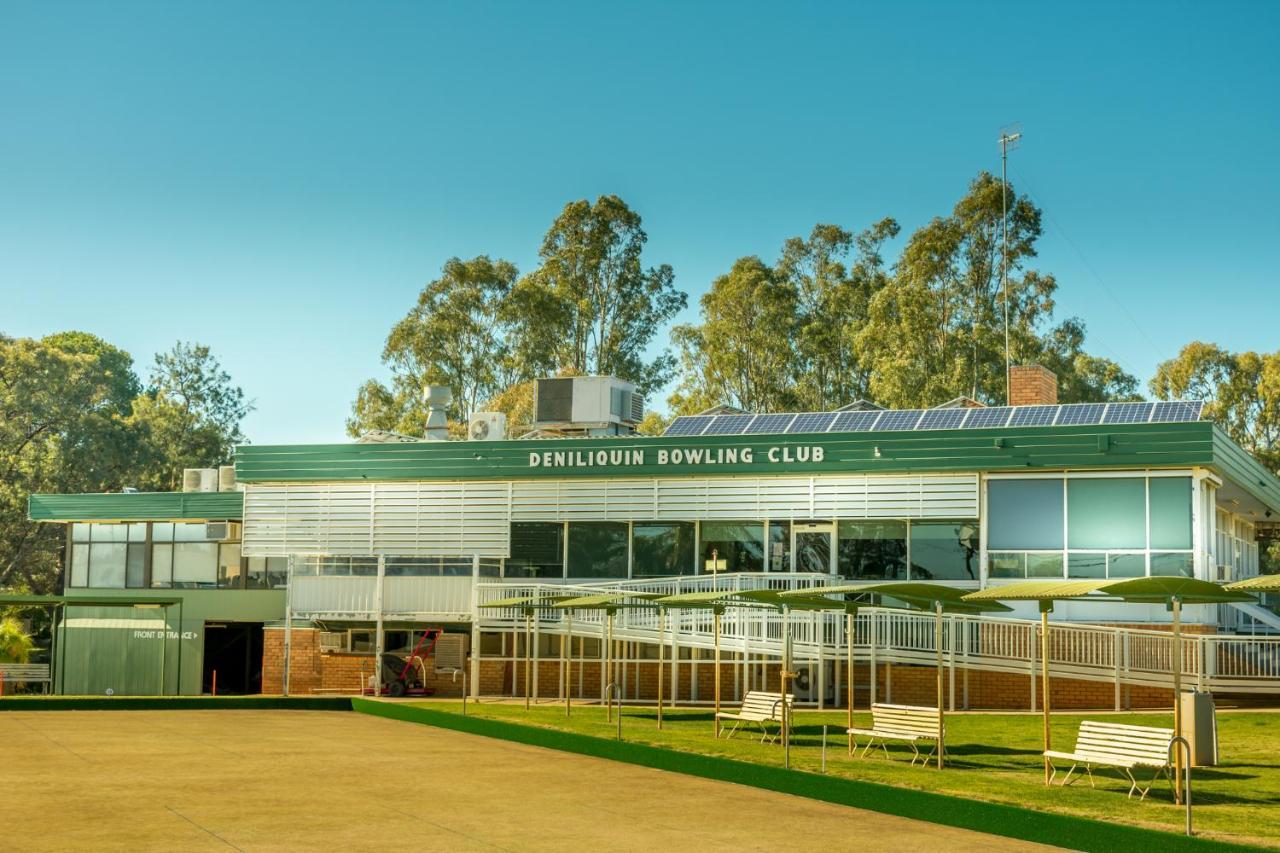 Deniliquin Country Club Motor Inn Exteriör bild
