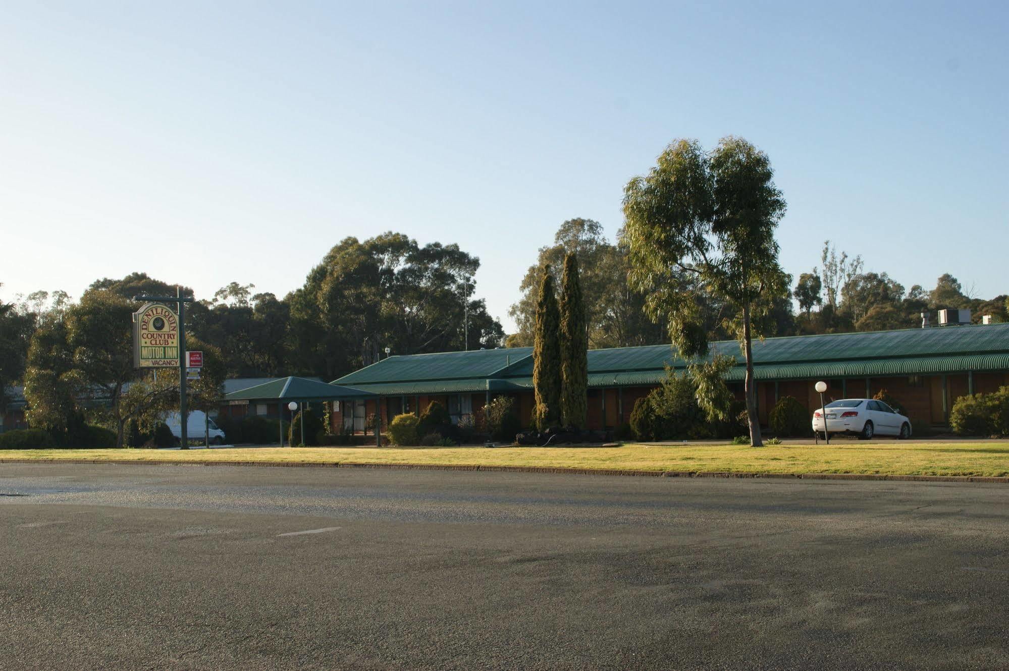 Deniliquin Country Club Motor Inn Exteriör bild